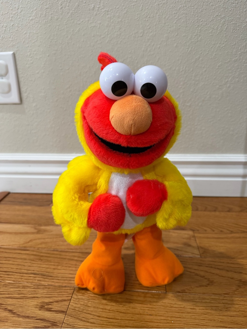 Sesame Street Bright Yellow & Red Plush Character Toy